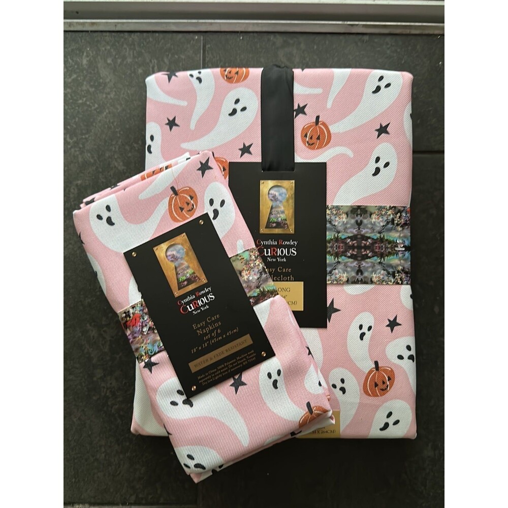 NEW Cynthia Rowley Pink Ghost Cloth Napkins & Tablecloth Ghosts Bundle